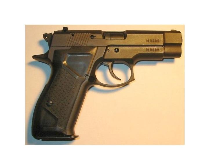 Fort 12 - Cal. 9x18mm Makarov - (Ucrânia)