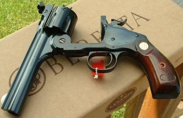 Revólver Beretta Laramie