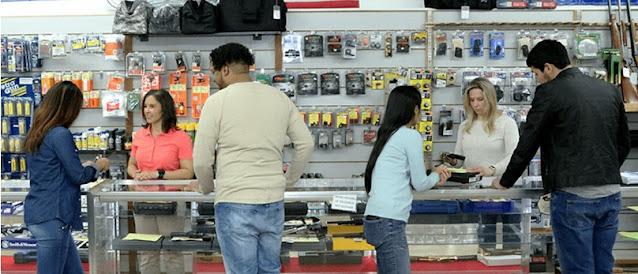 Nos EUA, mais de 3,2 milhões compraram sua 1ª arma no 1º Sem. de 2021
