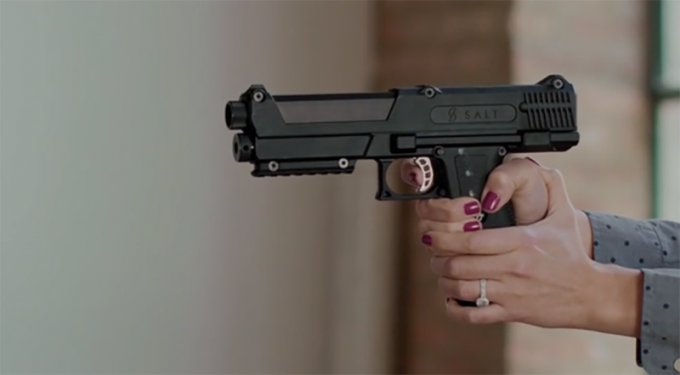 Uma pistola não letal para uso doméstico