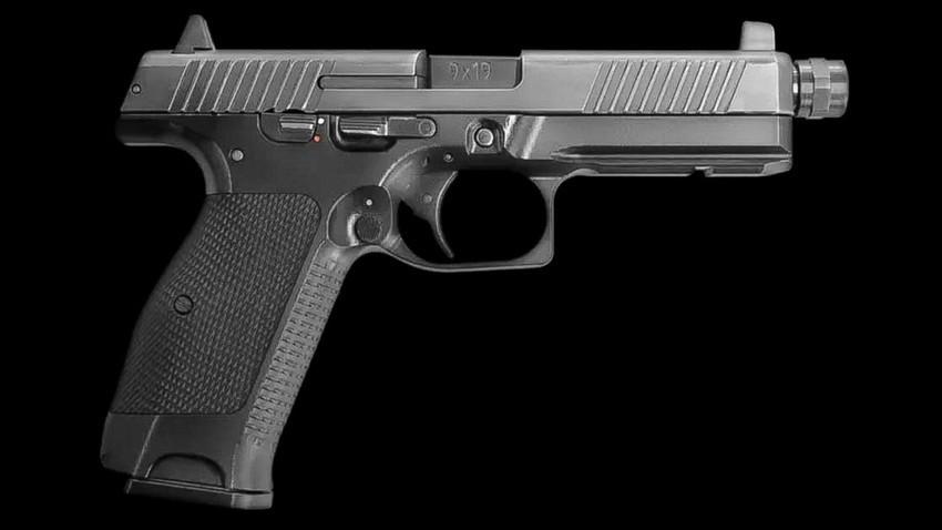 Guarda Nacional da Rússia recebe novas pistolas Kalashnikov