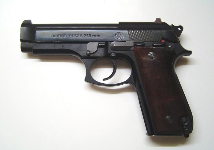 Pistola Taurus PT-57 e suas Variações