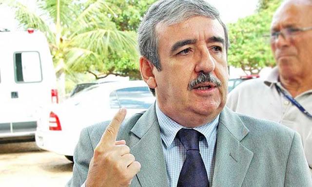 Juiz defende direito de cidadão ter armas em casa