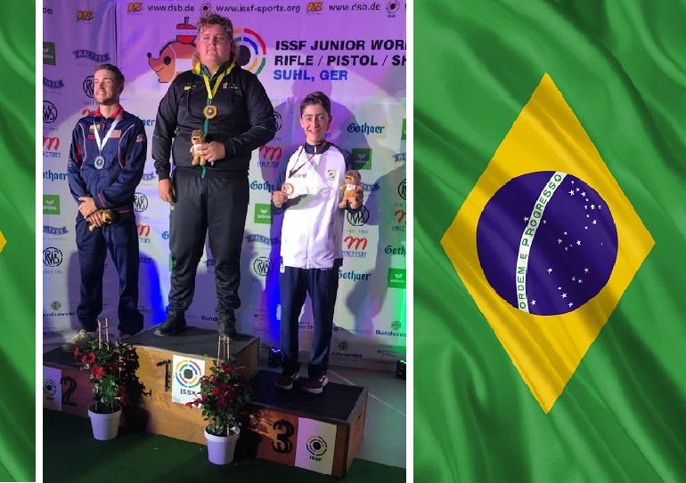 Com 14 anos, jovem prodígio do Tiro Esportivo, patrocinado por Taurus e CBC, é bronze na Alemanha.