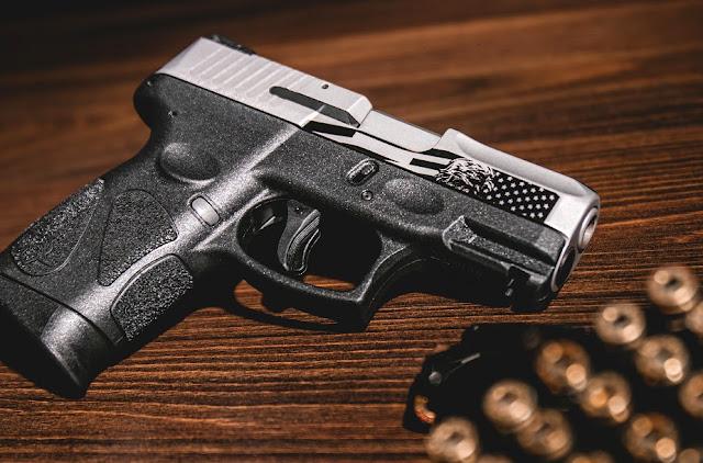Lançada edição limitada da pistola Taurus G2c em comemoração dos 40 anos de sua fábrica nos EUA