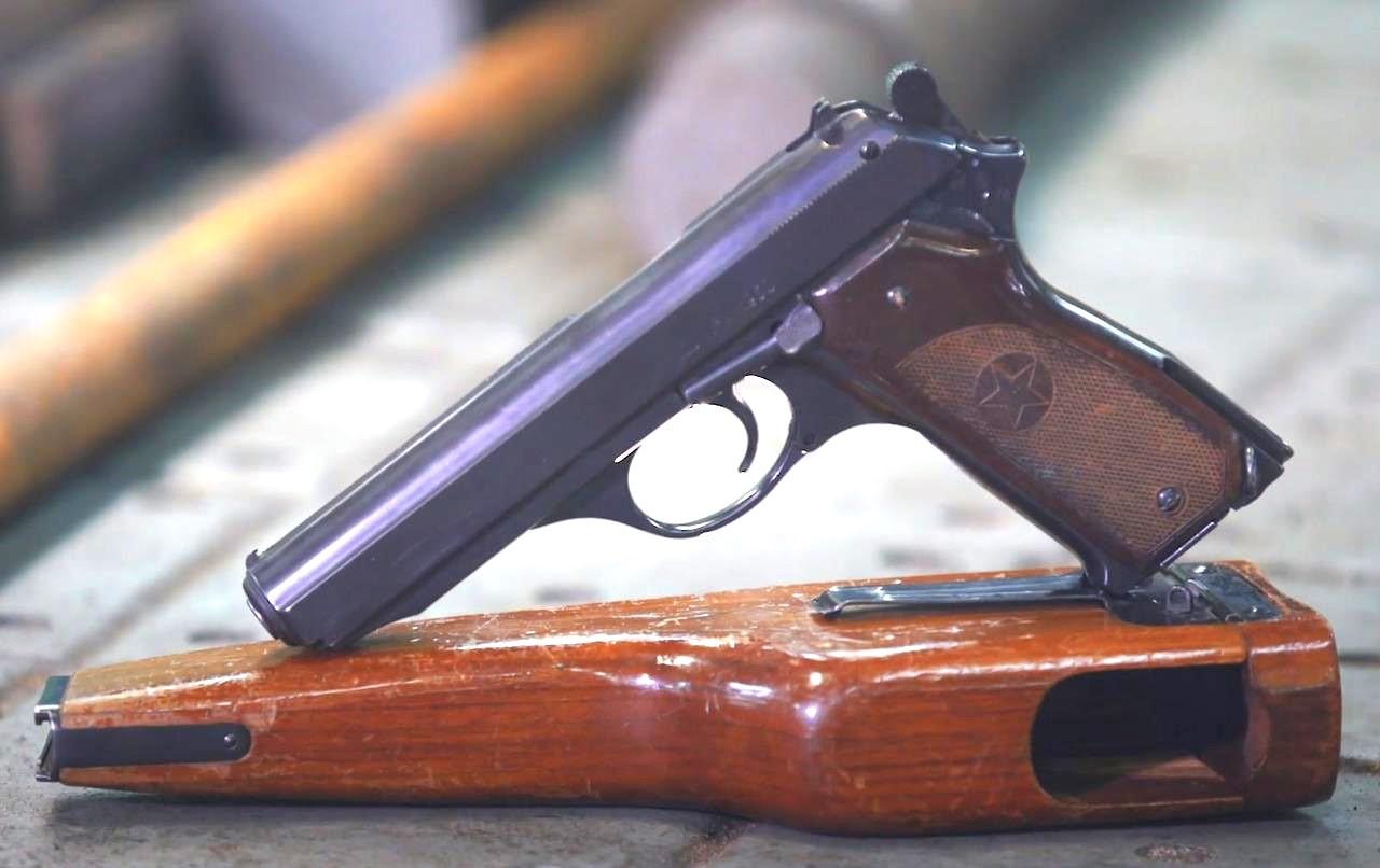 Pistola automática Kalashnikov