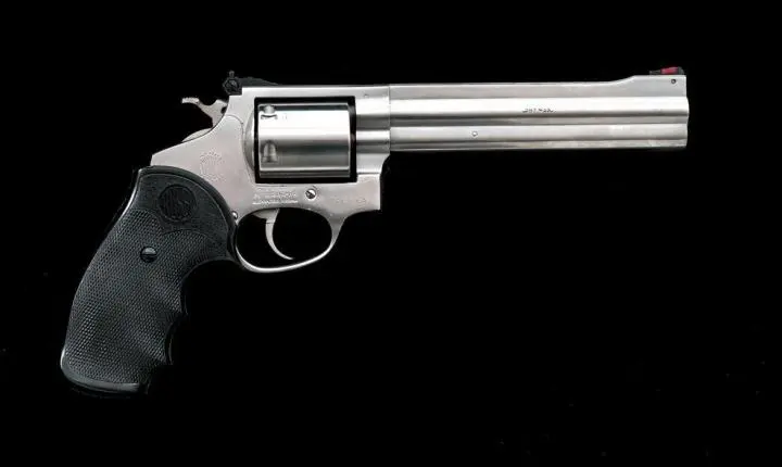 Revólver Rossi Mod.713 - Cal. 357 Magnum